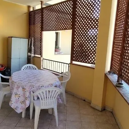 House - Bbq, Wi-Fi, Parking - Close To The Center - With Shared Swimming Pool Tatil Evi Villasimius